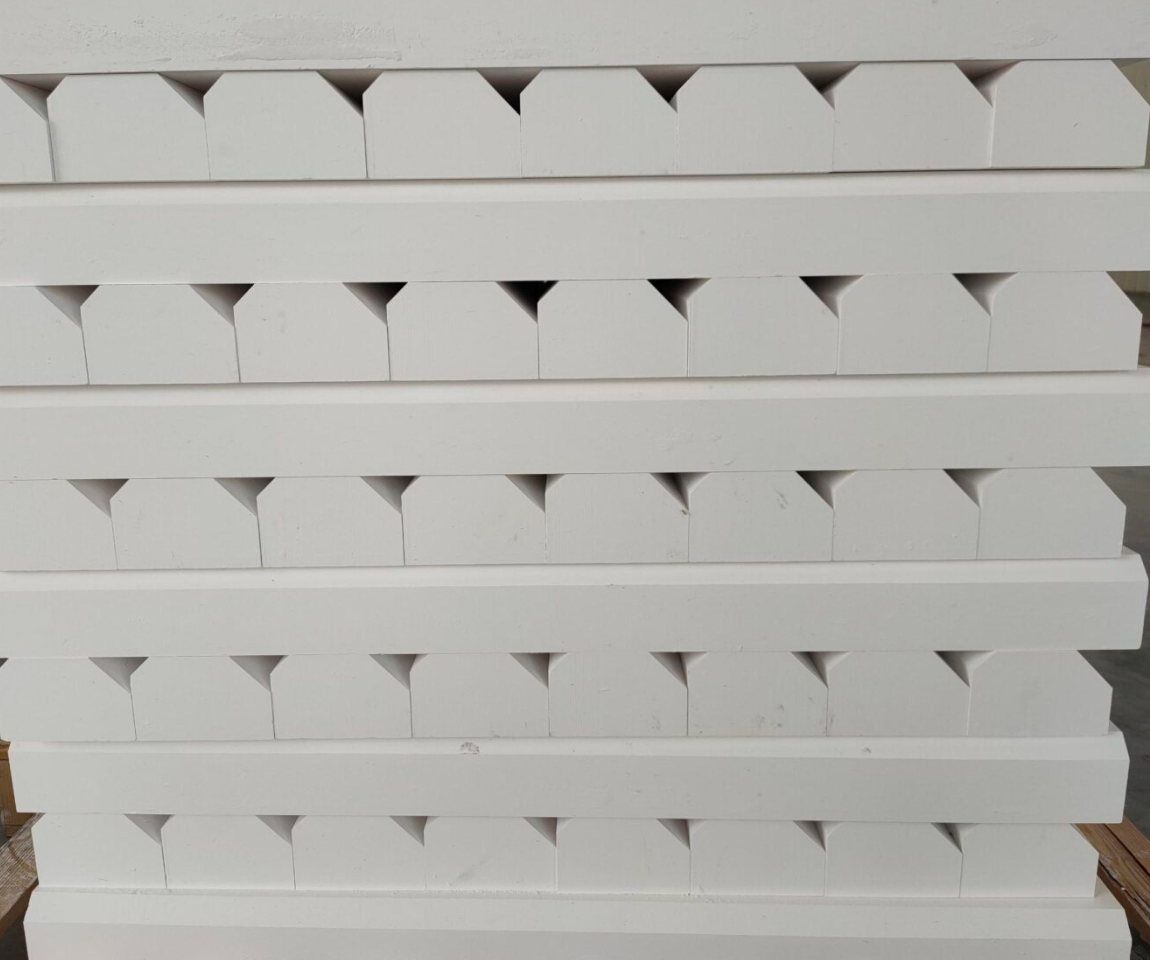Calcium Silicate Board vs Ceramic Fiber Board for Aluminum Foundries